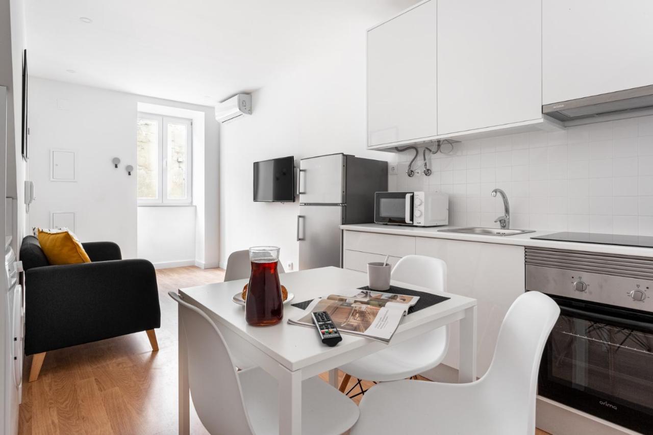 Altido Brand New Elegant Apartments With Terraces In Ajuda Lisbona Esterno foto
