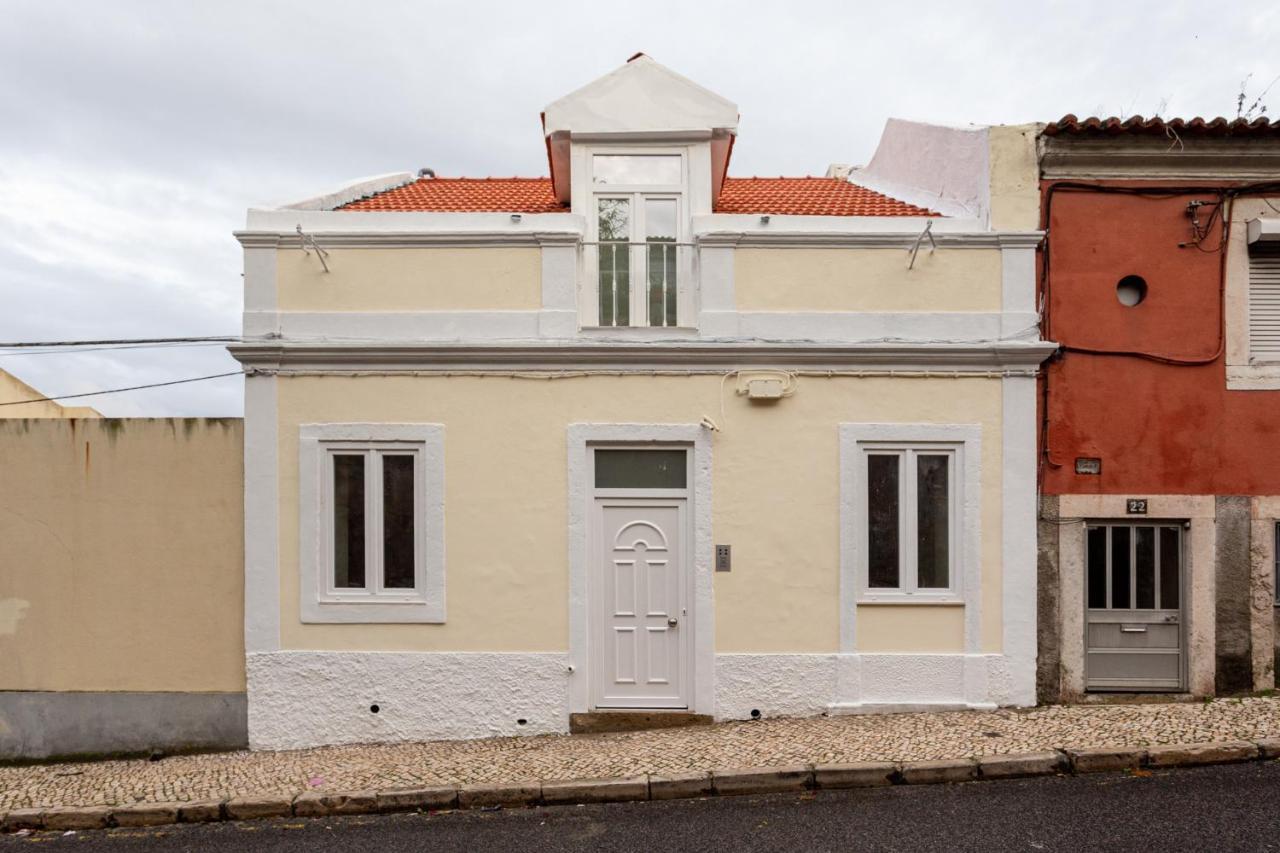 Altido Brand New Elegant Apartments With Terraces In Ajuda Lisbona Esterno foto