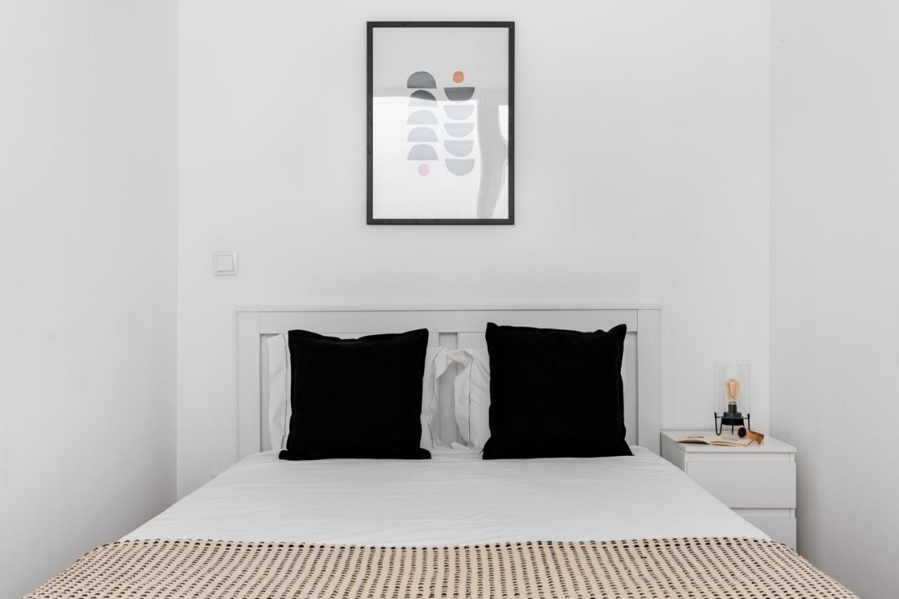 Altido Brand New Elegant Apartments With Terraces In Ajuda Lisbona Esterno foto