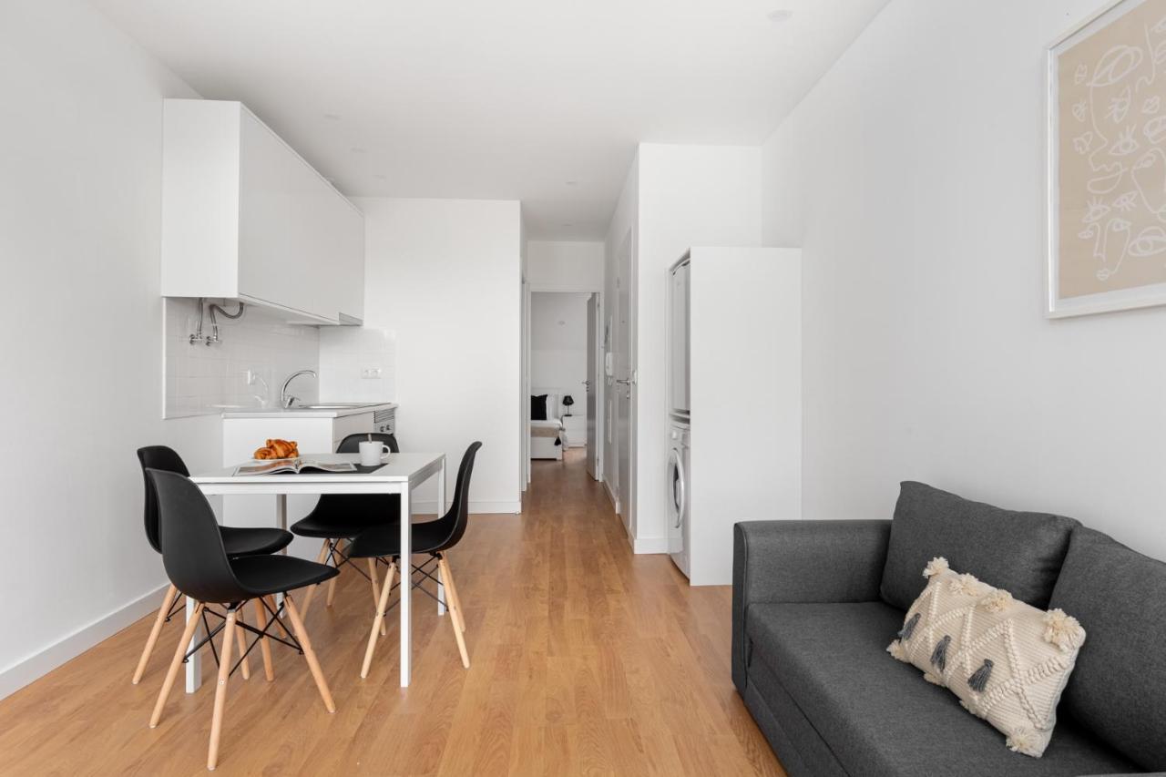 Altido Brand New Elegant Apartments With Terraces In Ajuda Lisbona Esterno foto